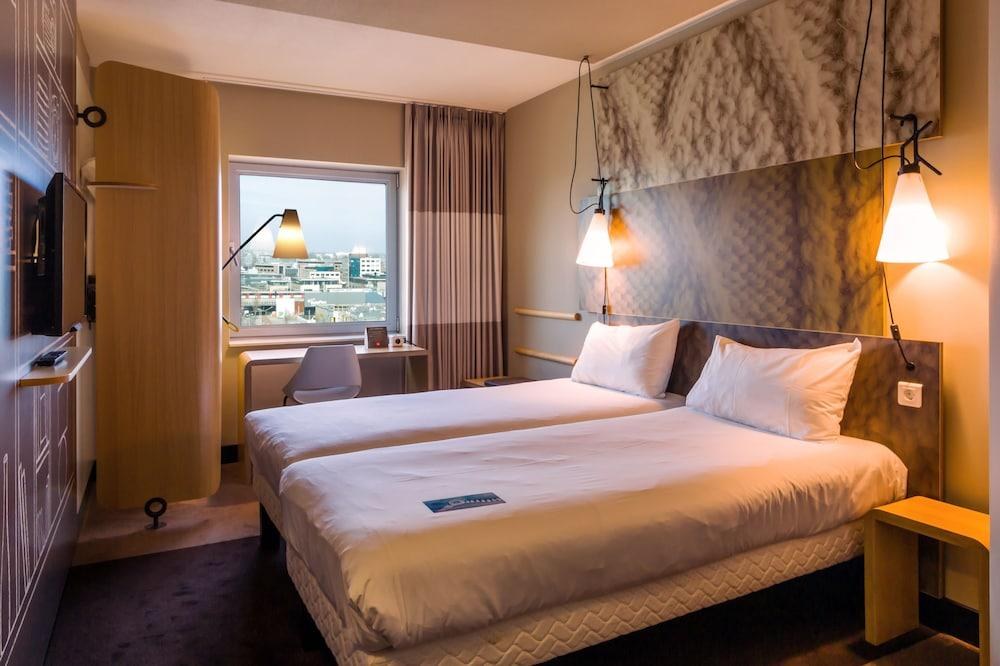 Ibis Amsterdam City West photo 2