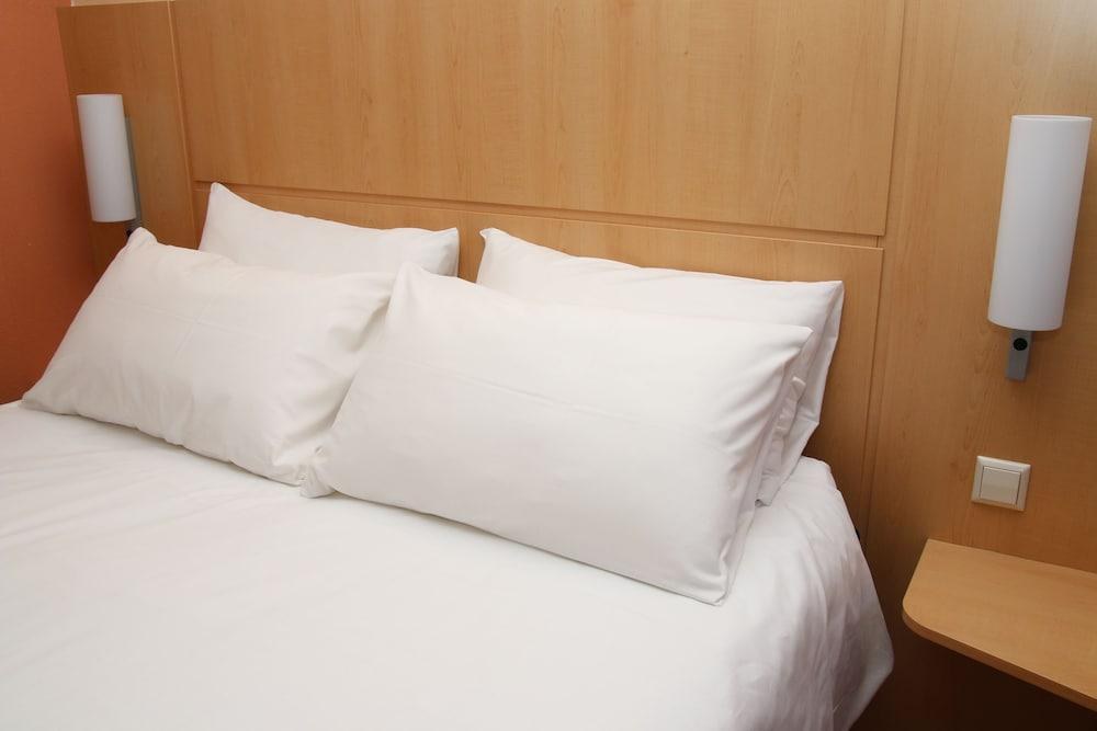 Ibis Amsterdam Centre photo 4