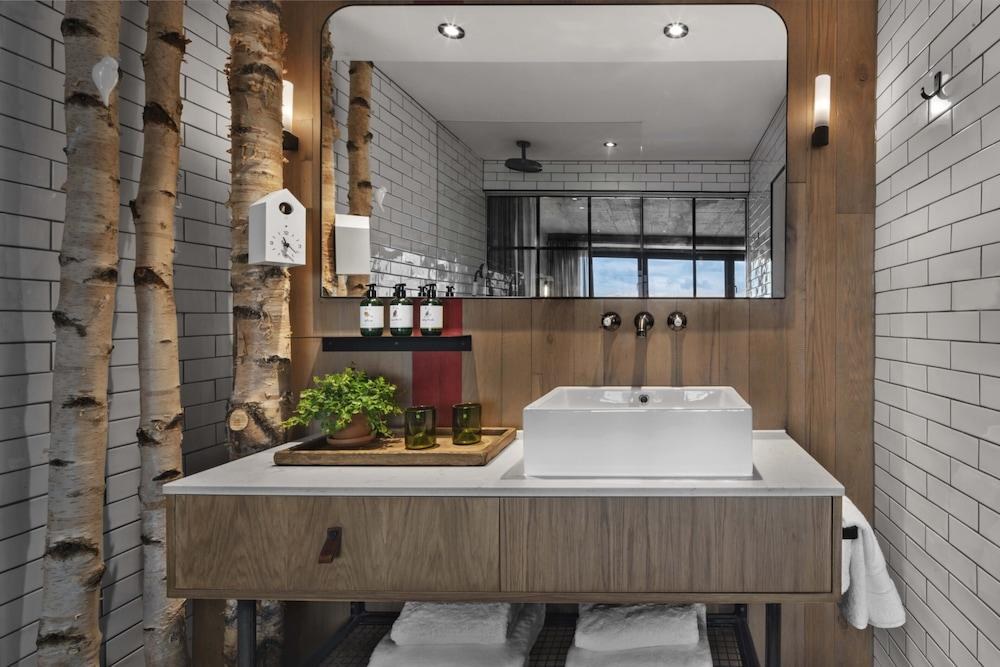 Treehouse Hotel London photo 2