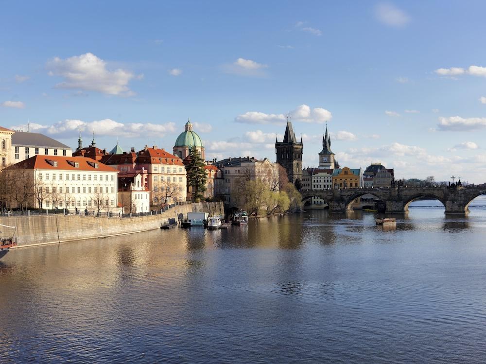Four Seasons Prague photo 3