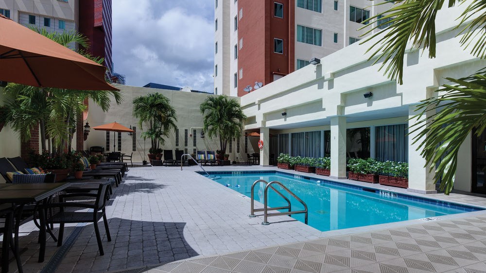 Holiday Inn Port Of Miami Downtown photo 1