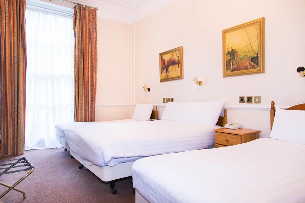 EUROPA HOUSE photo 3