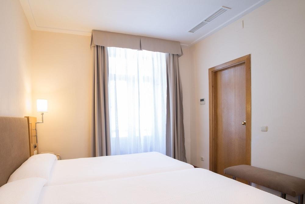 Hotel Inglaterra photo 3