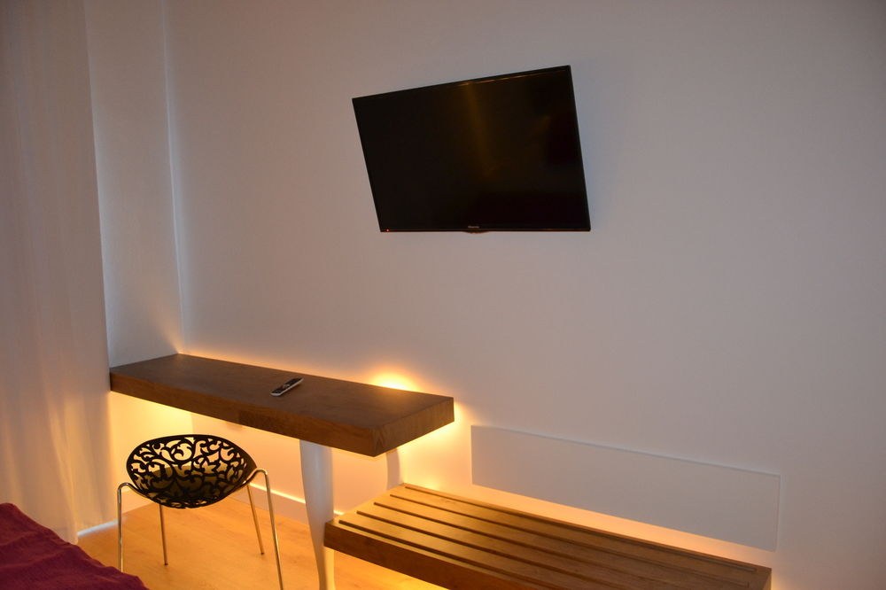 Hotel Brisamar Suites photo 4