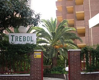 EL TREBOL APARTAMENTOS TURISTICOS