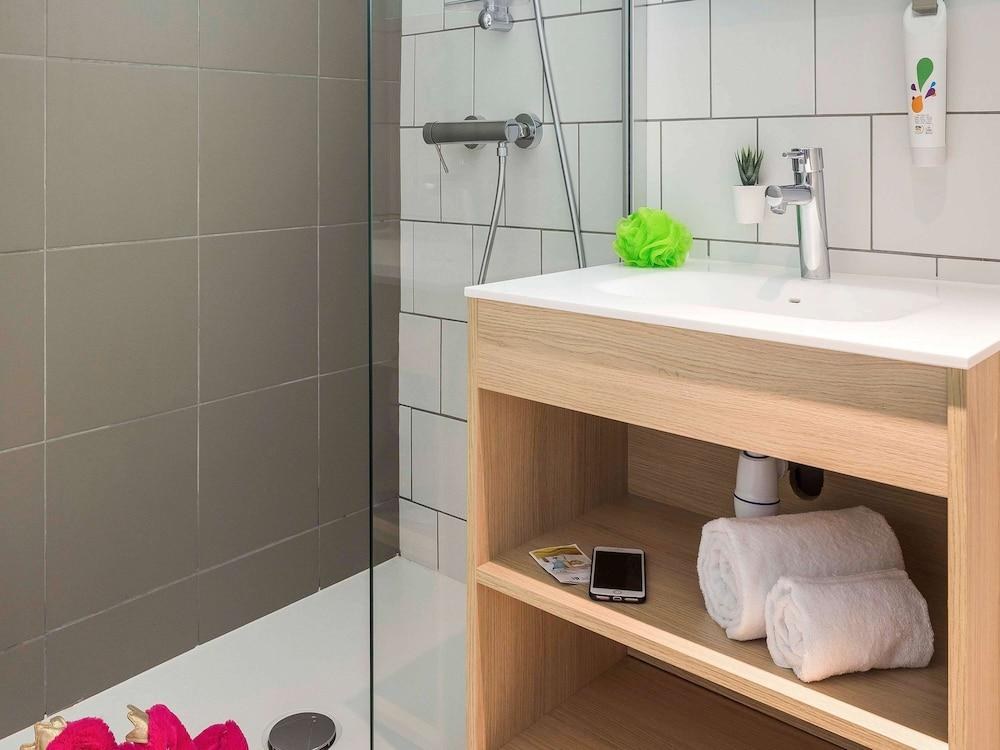 Hotel Matabi Toulouse Gare by Happyculture photo 2