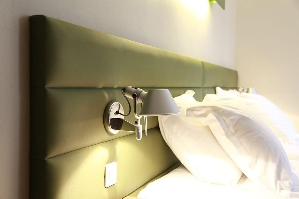 Hotel Matabi Toulouse Gare by Happyculture photo 3