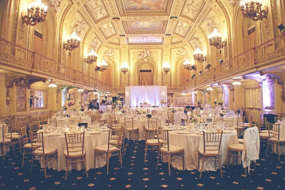 THE CONGRESS PLAZA HOTEL photo 4