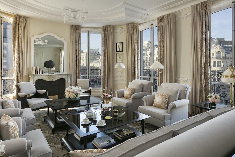 HOTEL BARRIERE LE FOUQUET'S PARIS photo 2