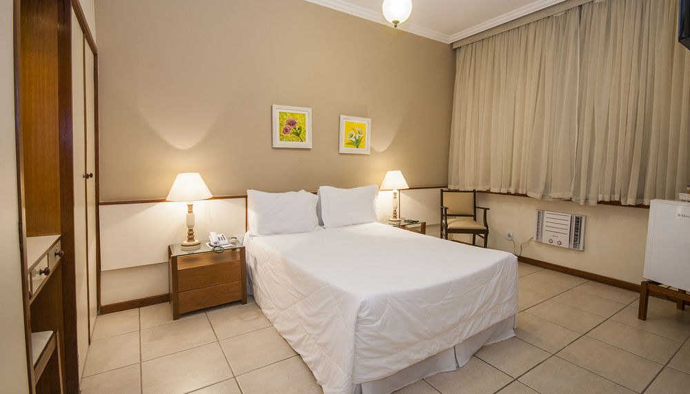 HOTEL CANADA photo 1