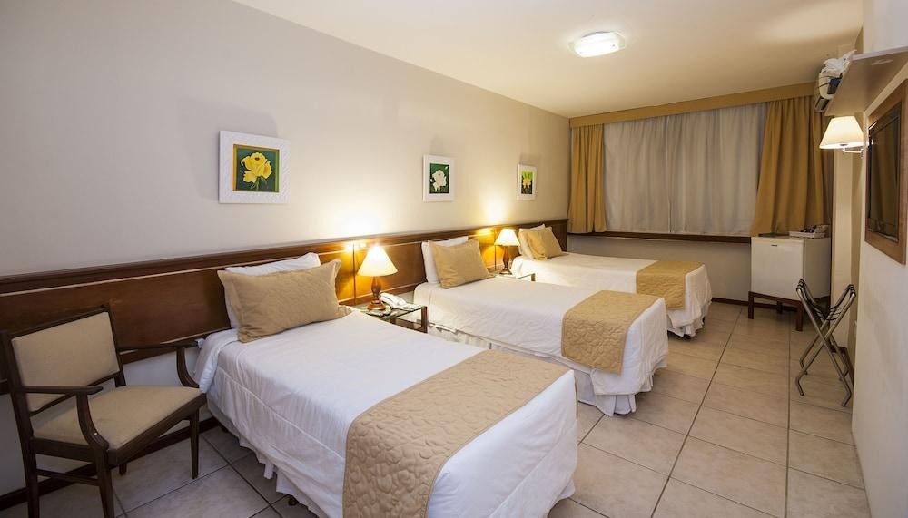 HOTEL CANADA photo 4