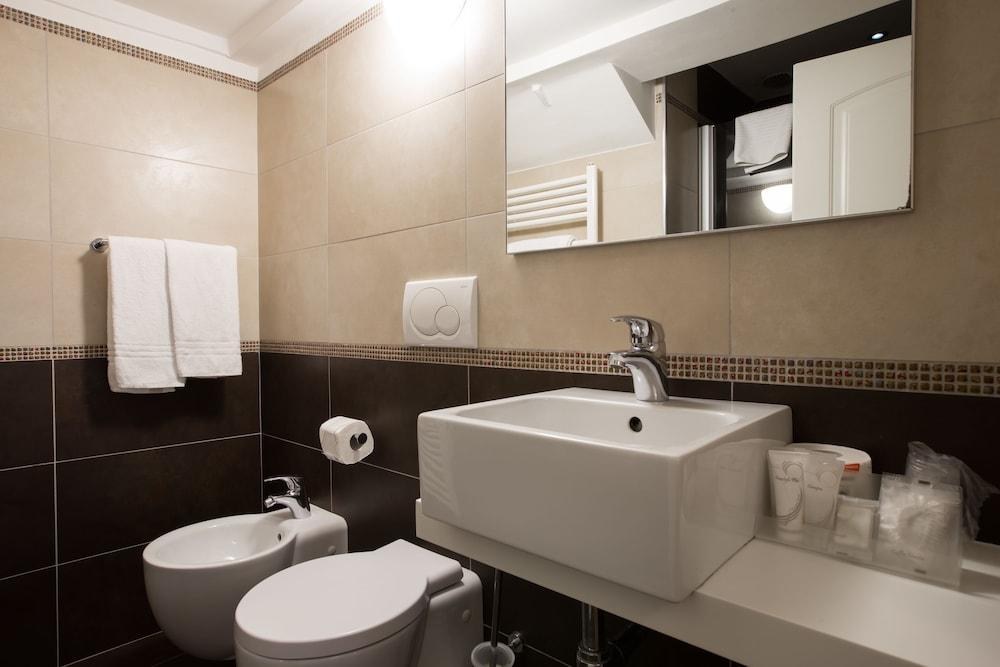 HOTEL TORINO photo 1