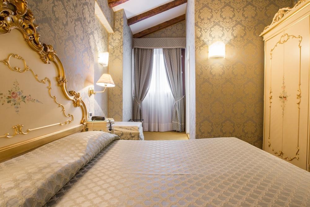 HOTEL TORINO photo 4