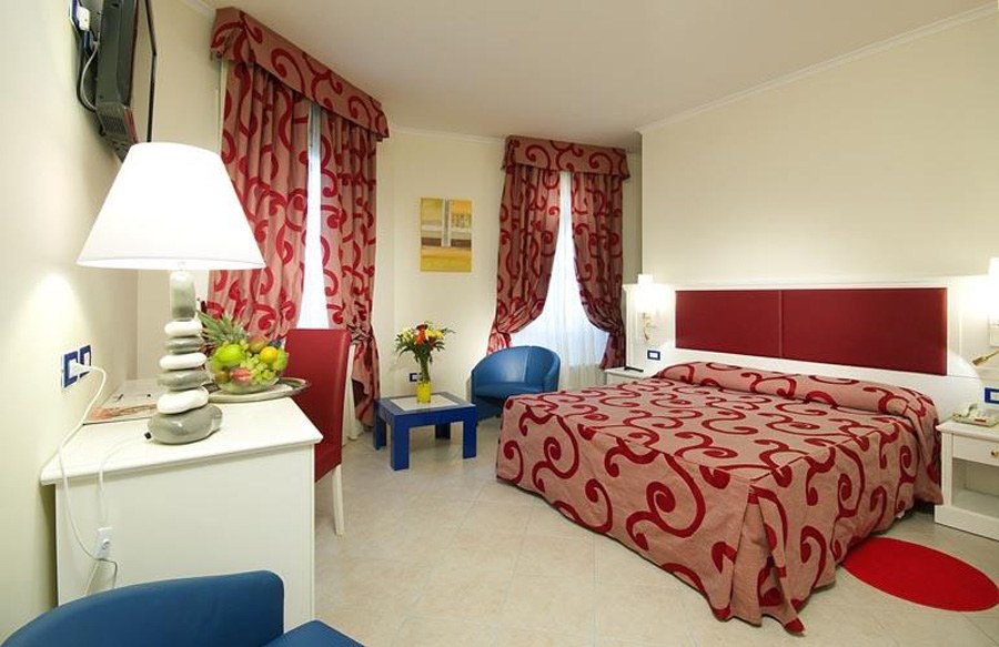 NEW HOTEL ANGLO AMERICANO