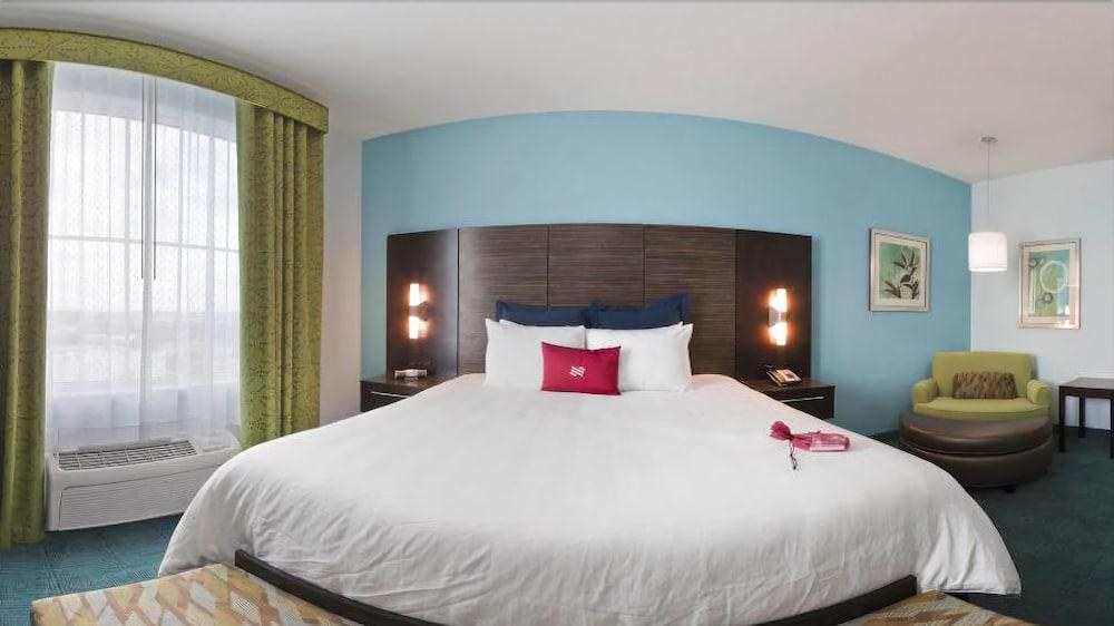 CROWNE PLAZA FORT LAUDERDALE AIRPORT / CRUISE PORT photo 2