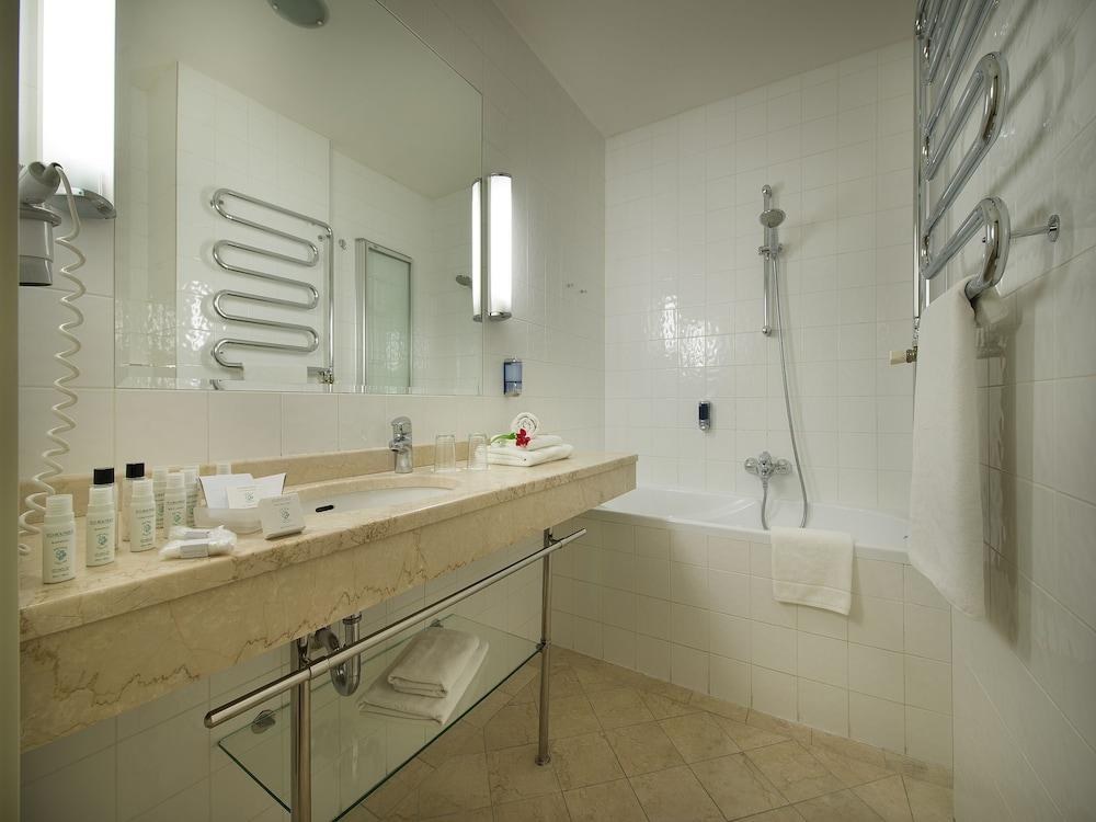 EA Hotel Juli? photo 3