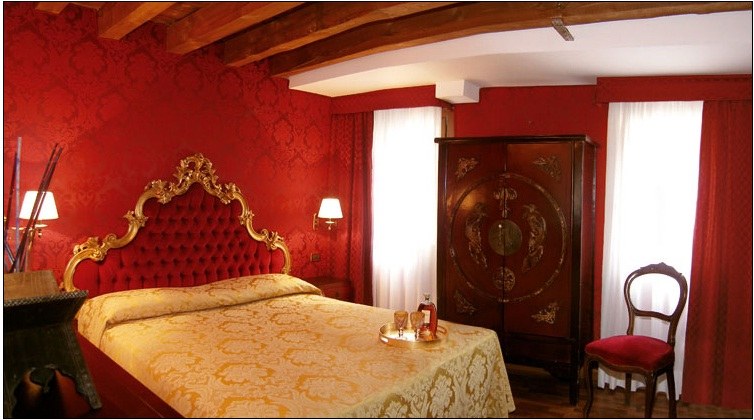 HOTEL NOEMI photo 2