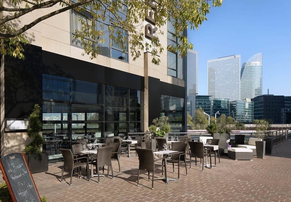 Renaissance Paris La Defense Hotel photo 4