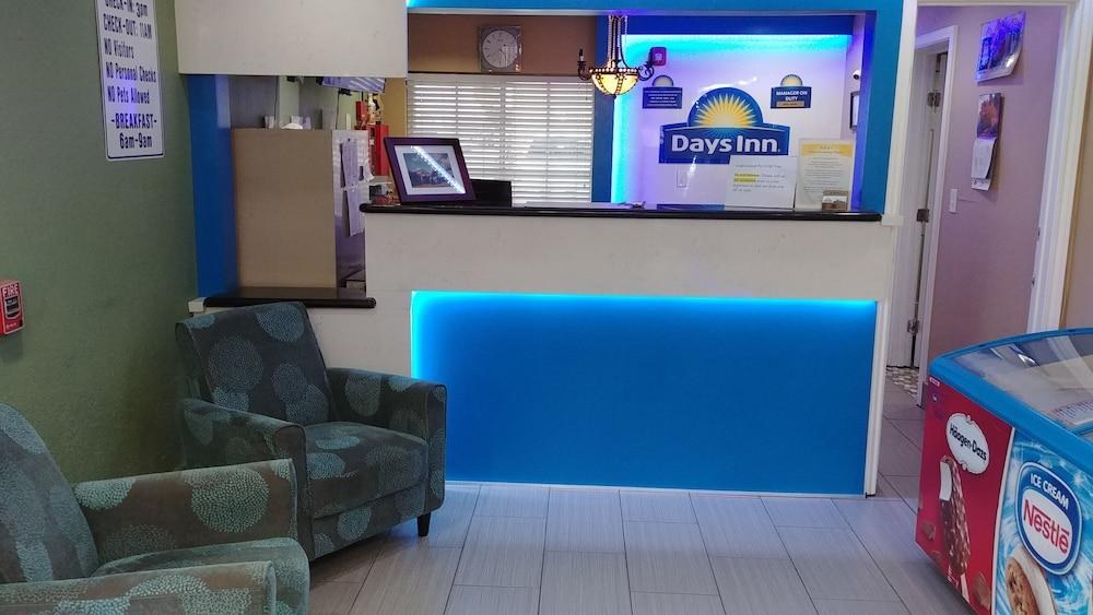 DAYS INN HOUSTON photo 3