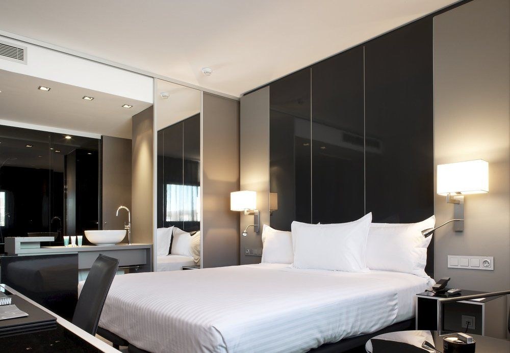 AC HOTEL SANTS photo 2