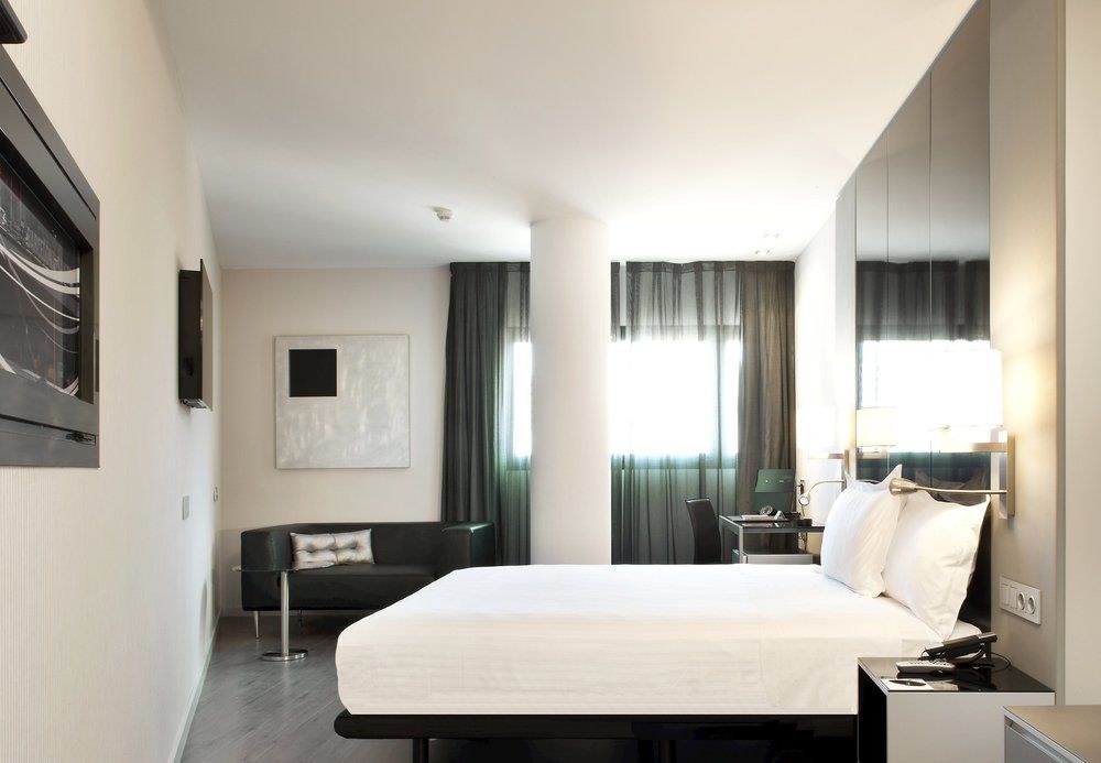 AC HOTEL SANTS photo 3