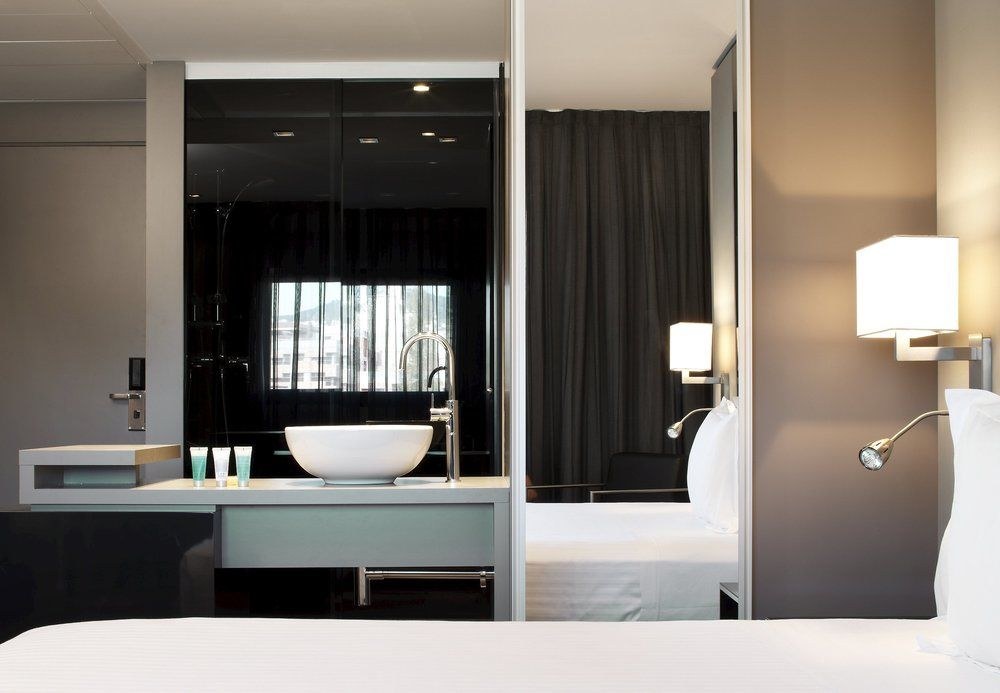 AC HOTEL SANTS photo 4