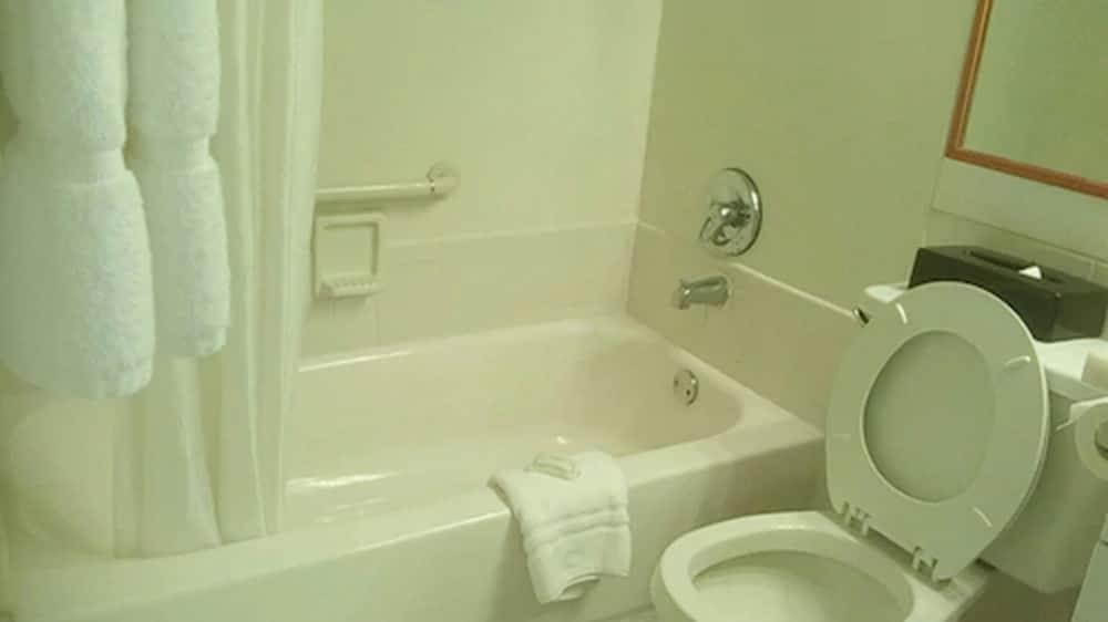 Bay View Suites Paradise Island photo 4