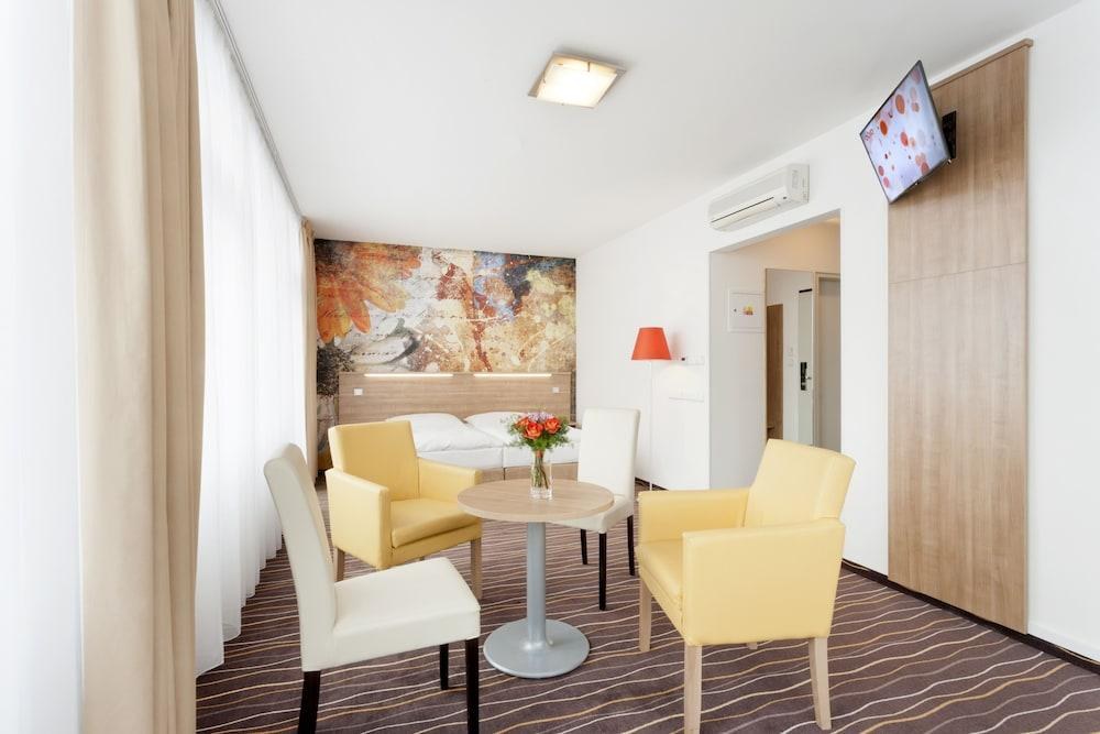 Akcent hotel photo 2