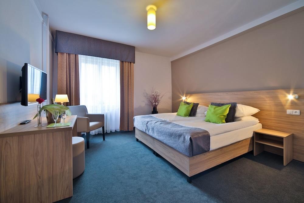 Atlantic Hotel Prague photo 4