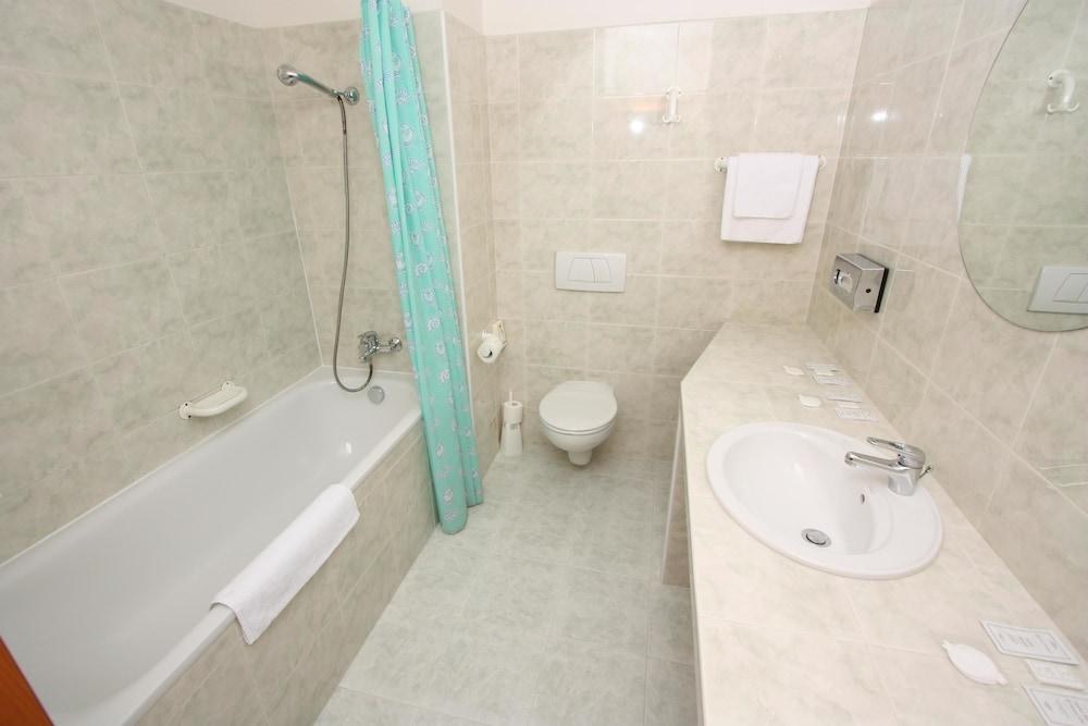 Central Hotel Prague photo 3