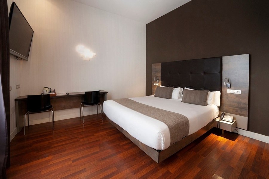 PETIT PALACE BOQUERIA photo 2
