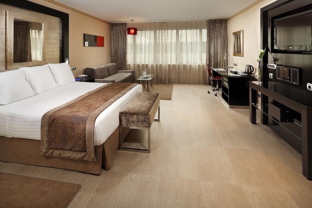 Melia Madrid Princesa photo 2