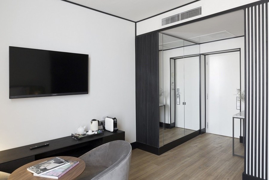 ICON EMBASSY photo 4