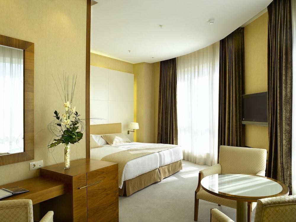 Sercotel Sorolla Palace photo 4