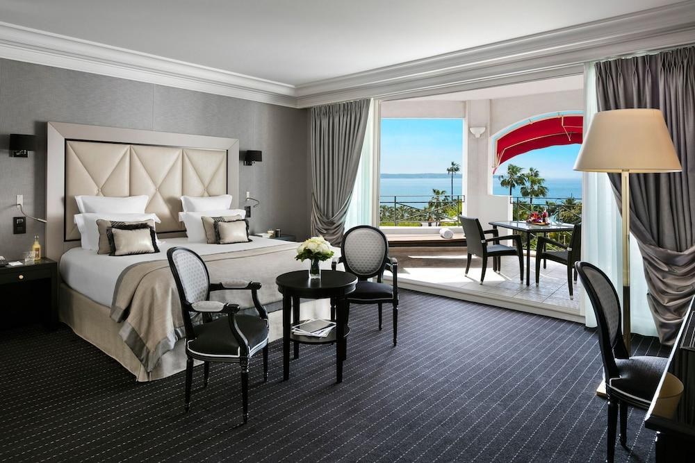 Hôtel Barrière Le Majestic Cannes photo 4