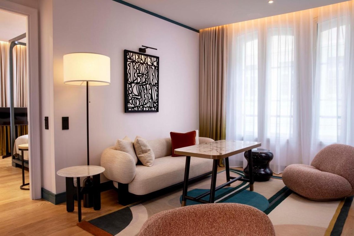 BEL AMI HOTEL