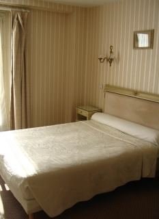 Hotel London photo 1