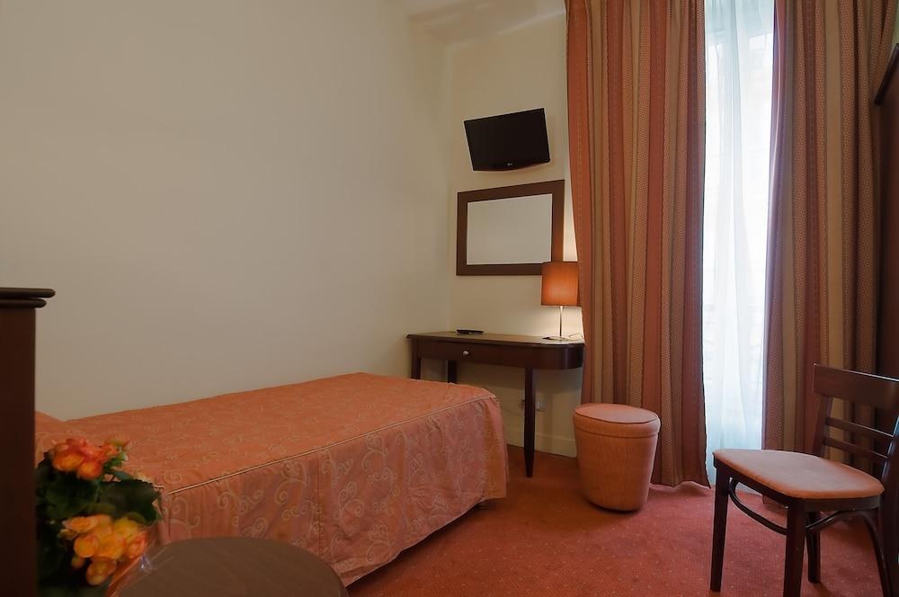 Hotel Le Faubourg photo 3