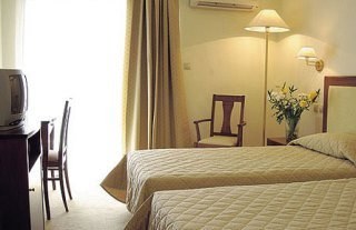 Four Seasons photo 2