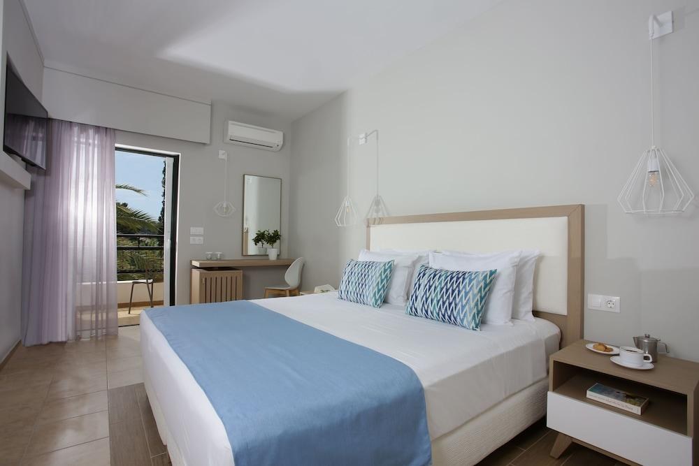 Paradise Hotel Corfu photo 2