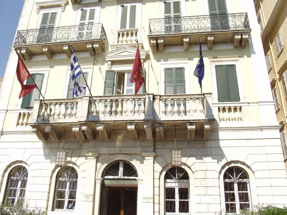 Cavalieri photo 3