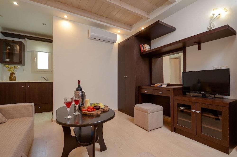 Aeolis Boutique Hotel Naxos