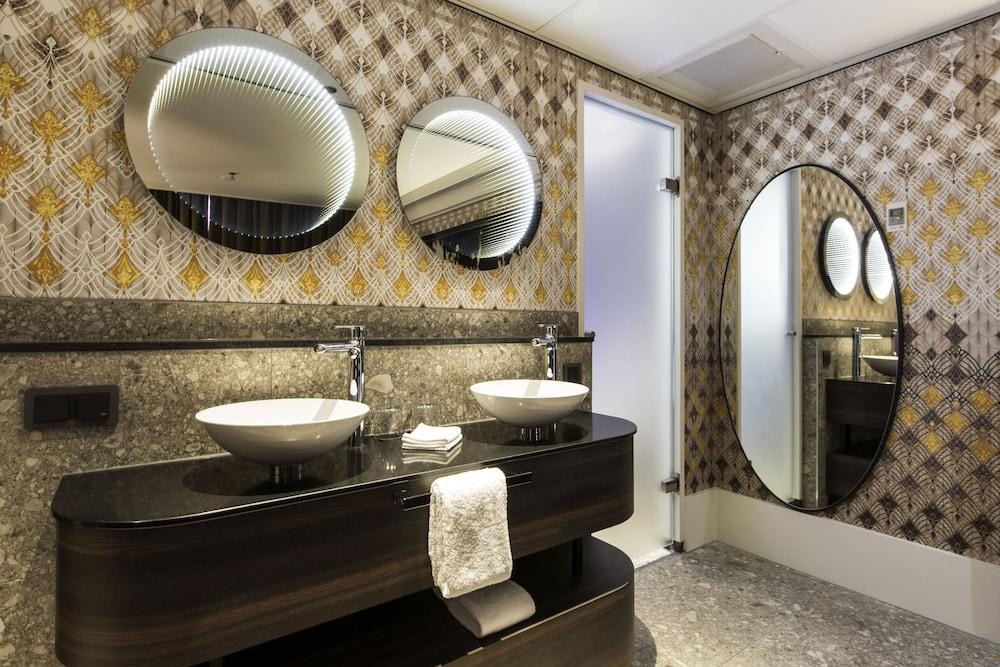 Clayton Hotel Amsterdam American photo 4