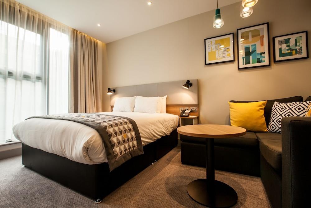 Holiday Inn Birmingham City Centre photo 2