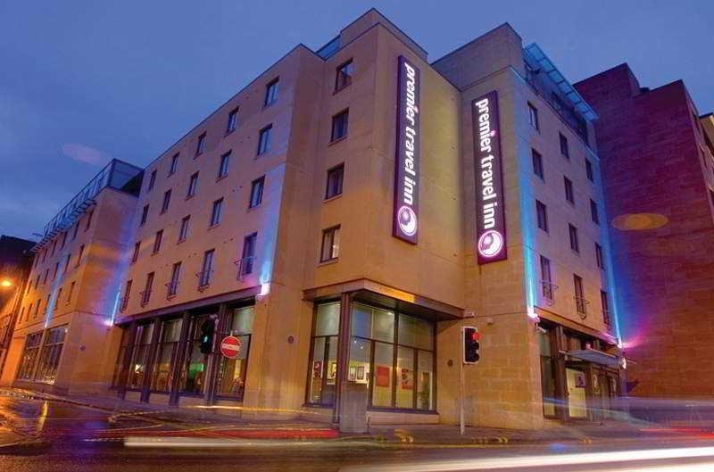 Premier Inn Edinburgh City Centre Lauriston Place photo 3
