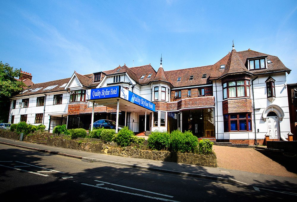 Luton Hotel photo 3
