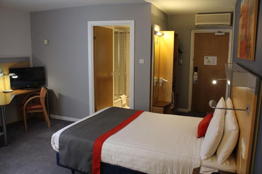 Holiday Inn Express Croydon photo 4