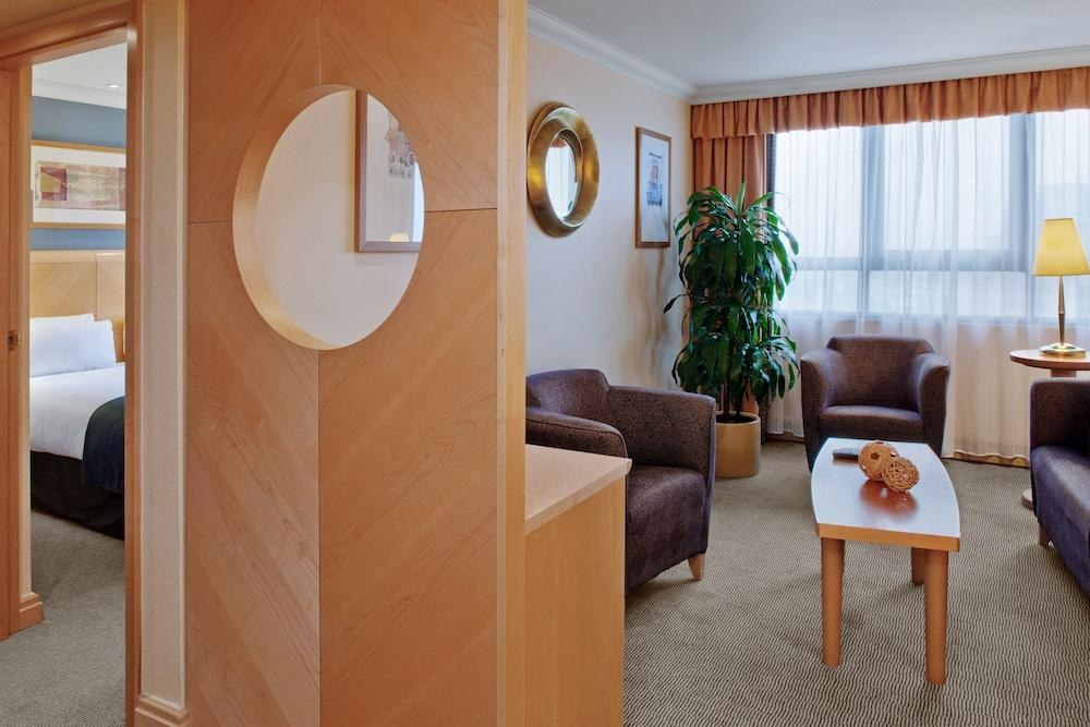 Holiday Inn Kensington Forum photo 3