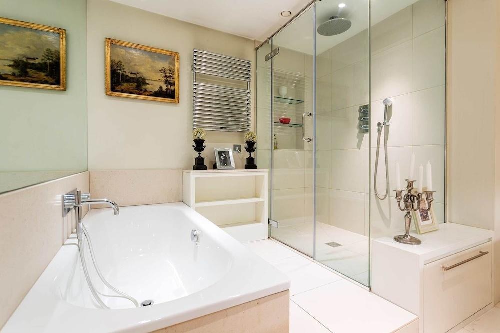 The Chelsea Harbour Hotel and Spa photo 3