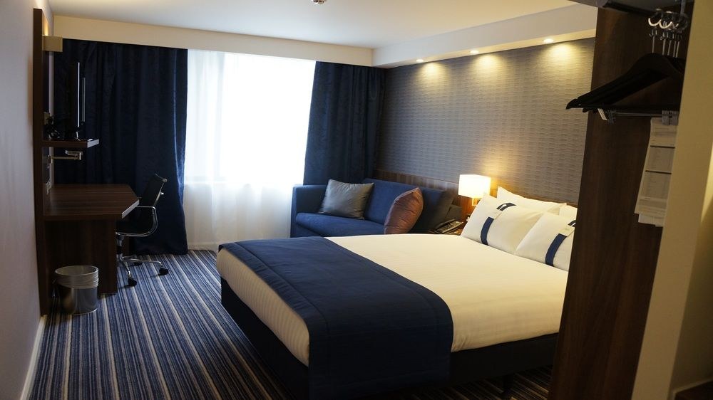 Premier Inn London Fulham photo 1